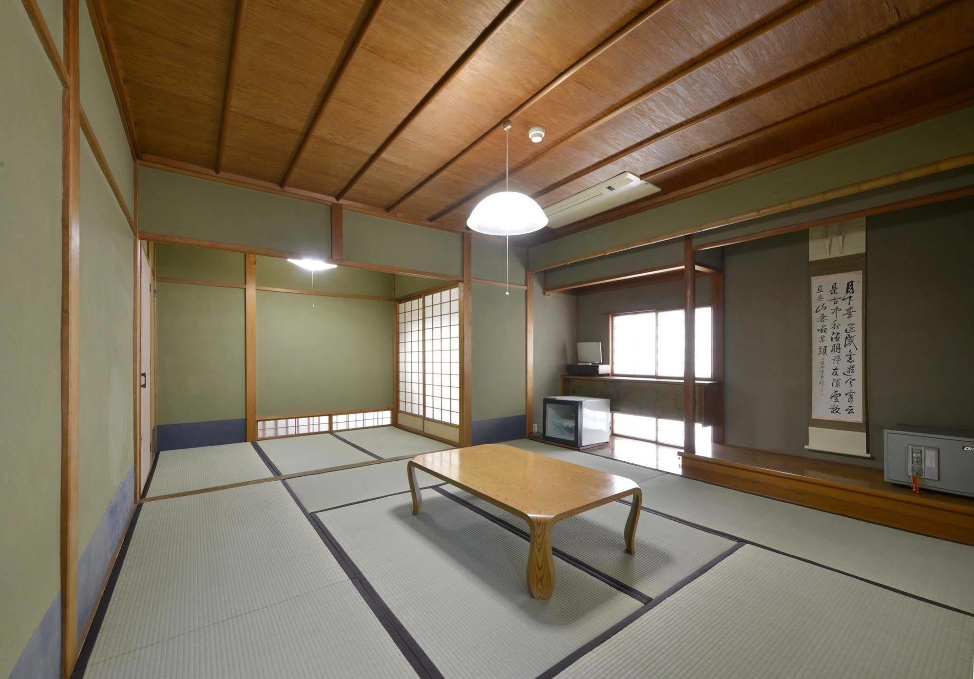 Zen Hostel Yamanouchi  Extérieur photo